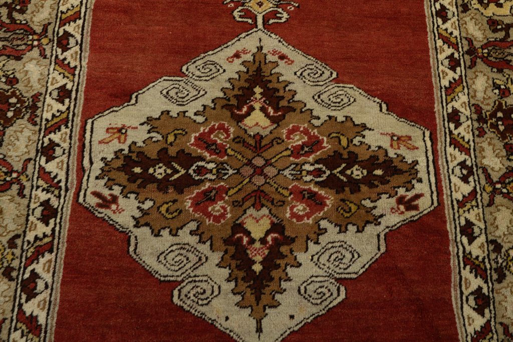 Unveiling the Timeless Beauty and Rich History of Oushak Rugs